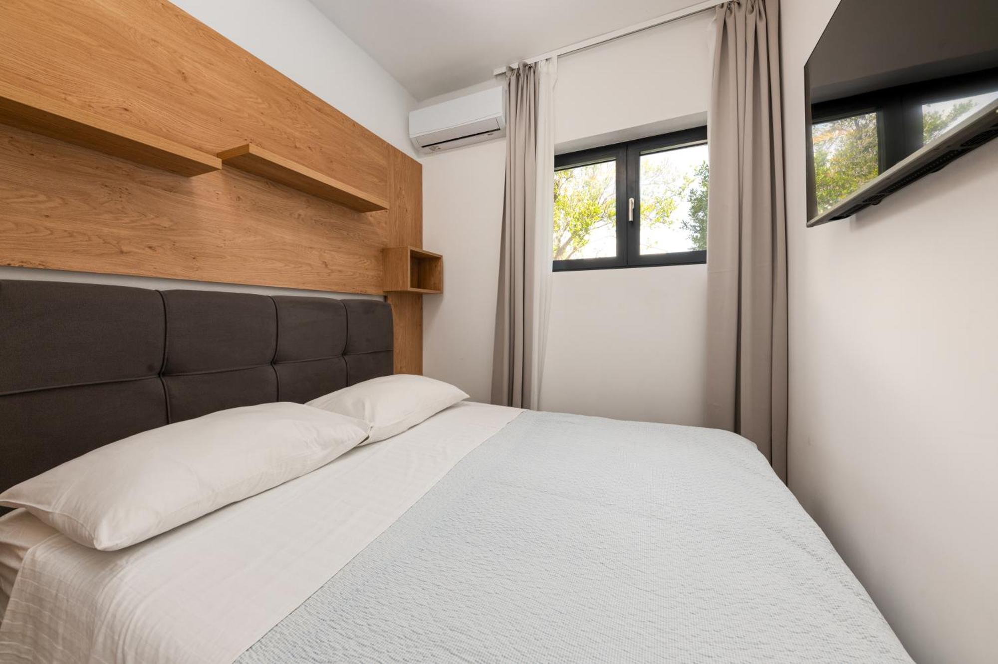 Villa Senzen Baska Voda Room photo