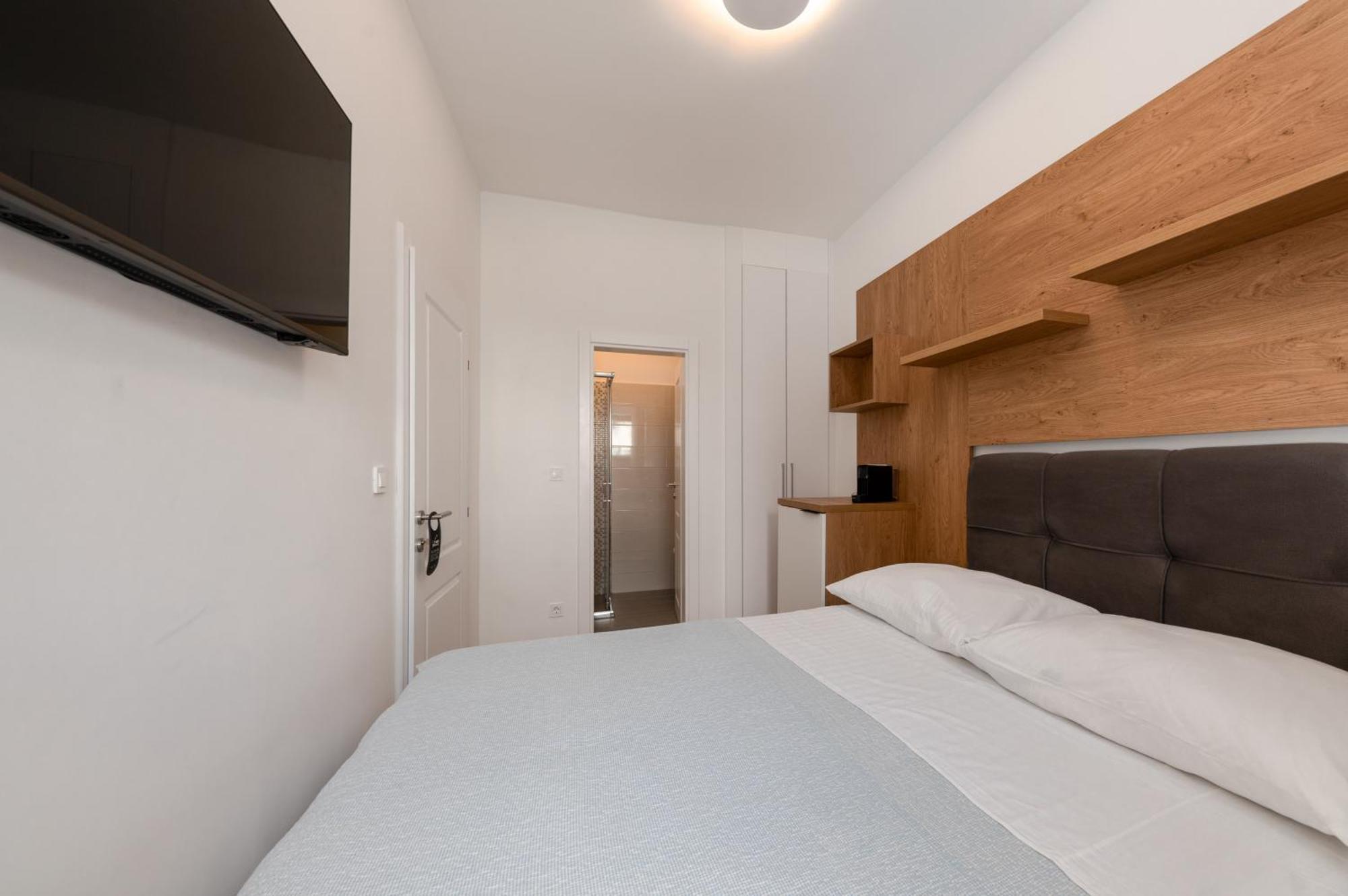 Villa Senzen Baska Voda Room photo